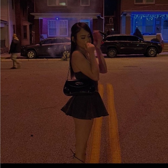 Dress - Picture 4 of 6